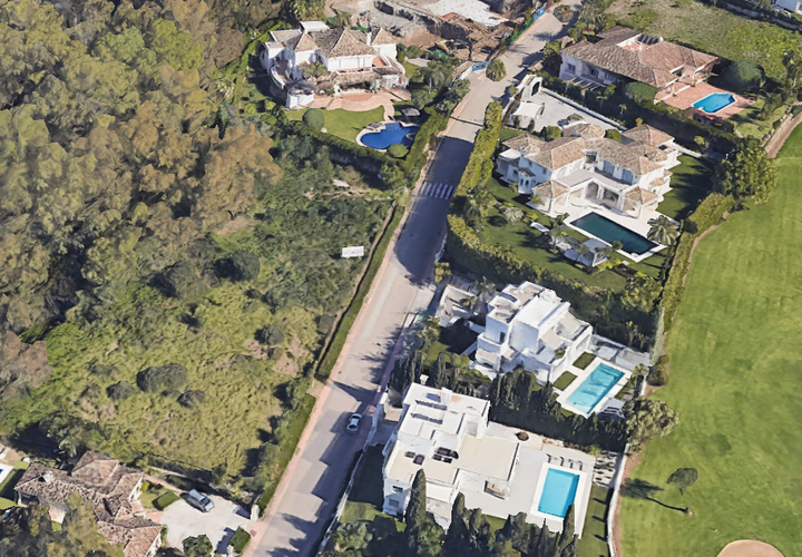 Terra a Marbella, Malaga, Marbella - € 1.790.000 | Ref: ED-RR2044 - foto 1