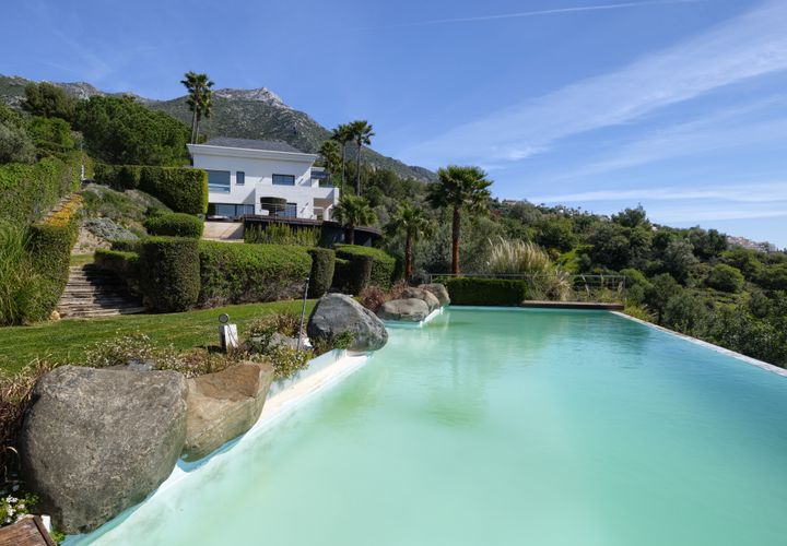 Villa en Marbella, Malaga, Marbella - € 3.495.000 | Ref: ED-BD2124-DP - photo 1