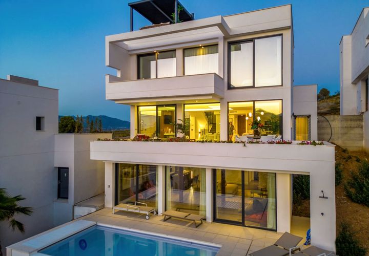 Villa i Mijas Costa, Malaga, Mijas Costa - € 800.000 | Ref: ED-AC2333 - foto 1