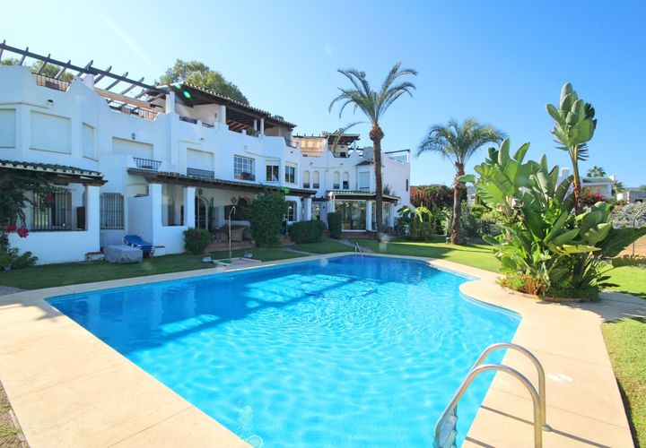 Villa a Marbella, Malaga, Marbella - € 550.000 | Ref: ED-RR2301 - foto 1