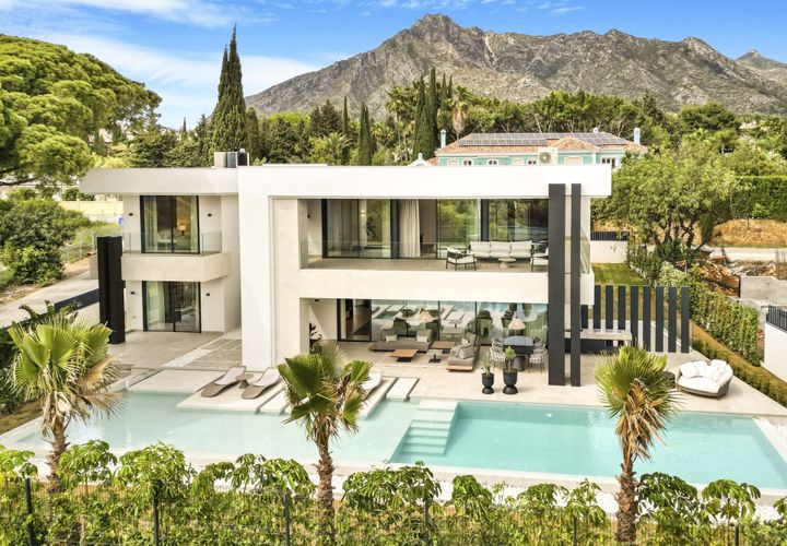 Villa a Marbella, Malaga, Marbella - € 3.875.000 | Ref: ED-RR2398 - foto 1