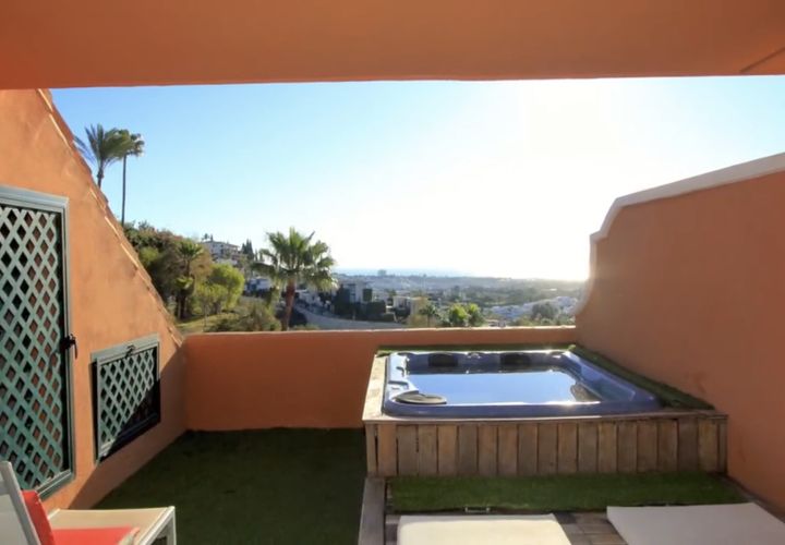 Penthouse i Marbella, Malaga, Marbella - € 980 000 | Ref: ED-RR2443-JT-D - foto 1