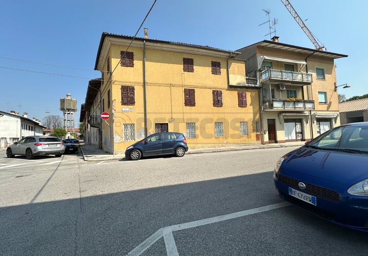 Byhus i Palmanova, Udine, Palmanova - € 89.000 | Ref: D-1127 - foto 1