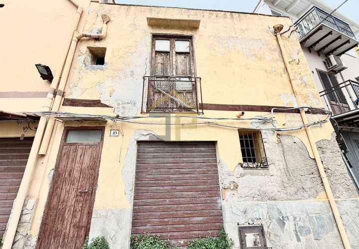 Villa i Palermo, Palermo, Palermo - € 45.000 | Ref: TMN - foto 1