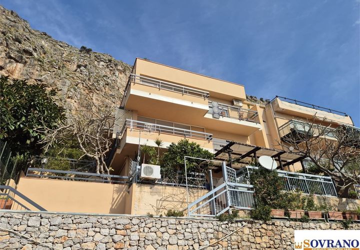 Rækkehus i Palermo, Palermo, Palermo - € 310.000 | Ref: U 44/26 - foto 1