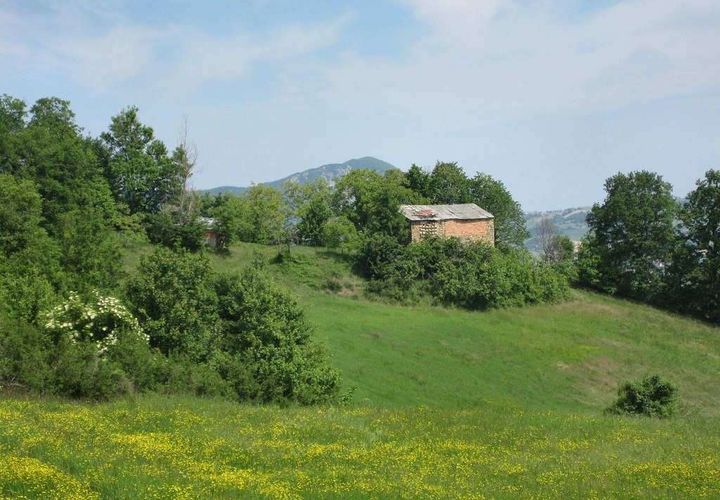 Farm hus i Toano, Reggio Emilia, Toano - € 120.000 | Ref: CA017-987664 - foto 1