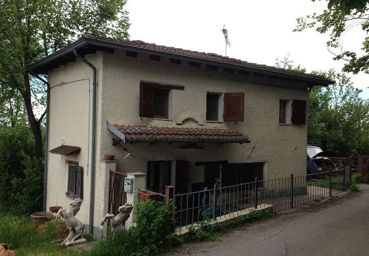 Villa a Toano, Reggio Emilia, Toano - € 49.000 | Ref: CB027-987671 - foto 1