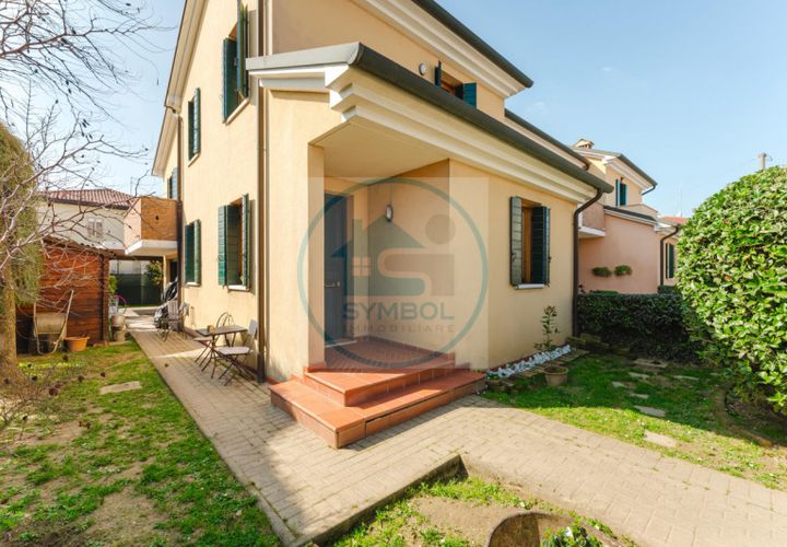 Villa i Spinea, Venice, Spinea - € 388.000 | Ref: 4265 - foto 1