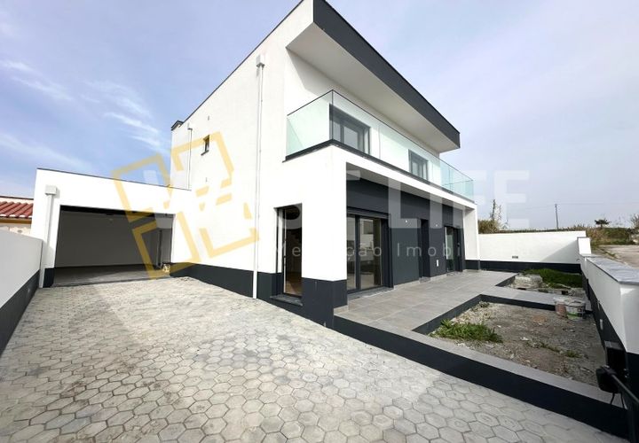 Villa i Santa Barbara, Lisbon, Santa Barbara - € 498.000 | Ref: 5844WT - foto 1