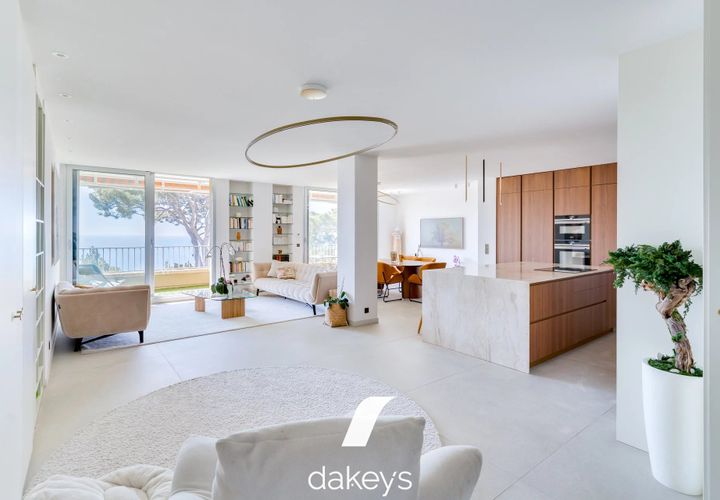 Lejlighed i Marseille, Bouches-du-Rhone, Marseille - € 1.490.000 | Ref: 86843308 - foto 1