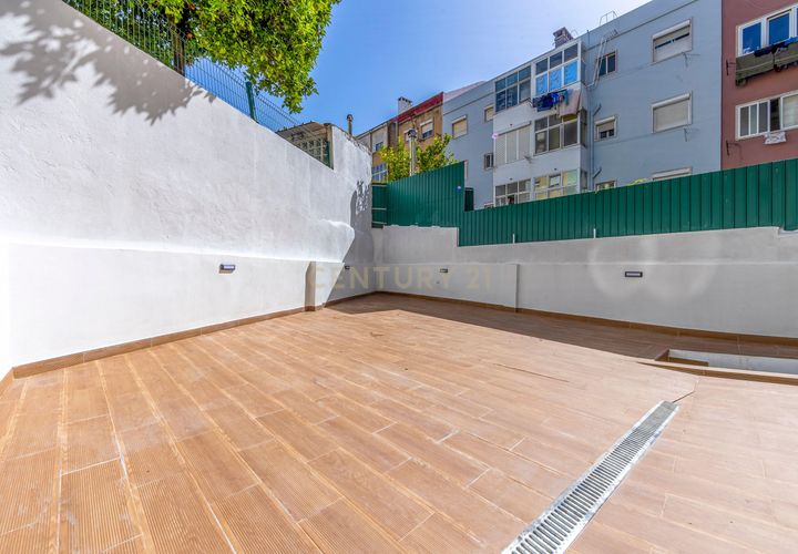 Lejlighed i Amadora, Lisbon, Amadora - € 355.000 | Ref: C0364-05727 - foto 1