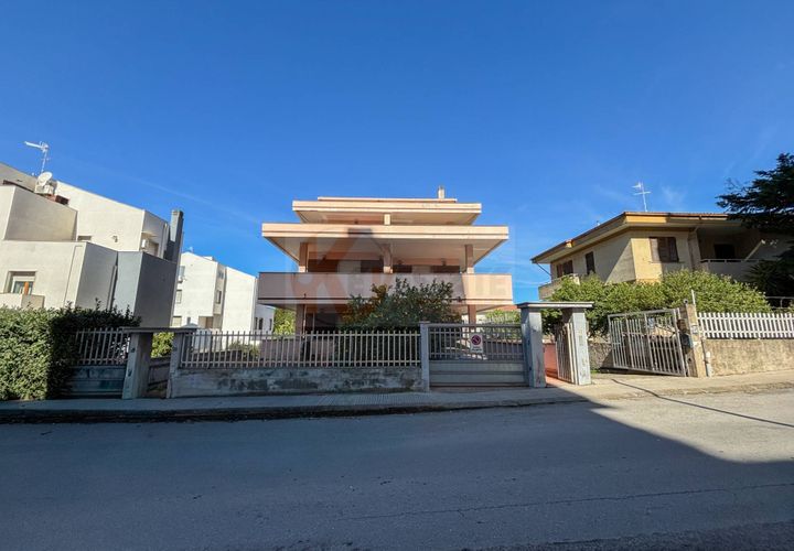 Villa a Sassari, Sassari, Sassari - € 900.000 | Ref: 13954 - foto 1
