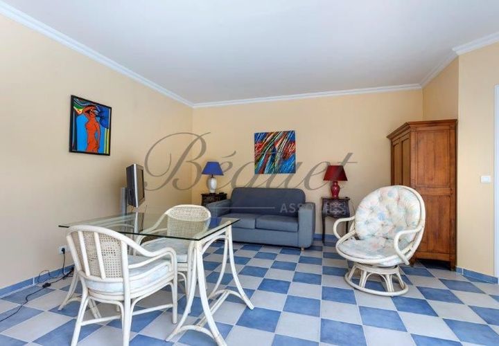 Estudi a La Celle-Saint-Cloud, Yvelines, La Celle-Saint-Cloud - € 1.020/mes | Ref: 137053 - foto 1