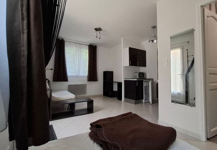 Estudi a Avignon, Vaucluse, Avignon - € 550/mes | Ref: 844595 - foto 1
