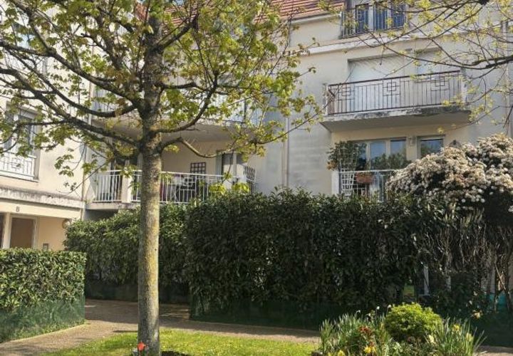 Leilighet i Pontault-Combault, Seine-et-Marne, Pontault-Combault - € 242 000 | Ref: 3011443499 - foto 1