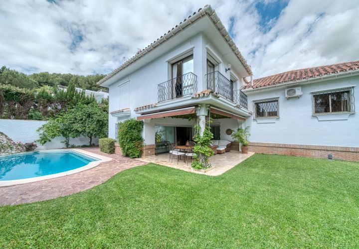 Villa a Marbella, Malaga, Marbella - € 3.900.000 | Ref: HFMs682748 - foto 1