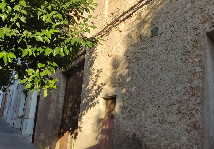 Erhvervsejendom i Requena, Valencia, Requena - € 325.000 | Ref: EXP12135/8930 - foto 1