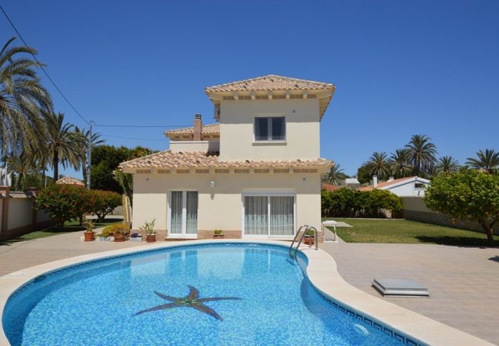 Villa a Cabo Roig, Alicante, Cabo Roig - € 1.100.000 | Ref: 24102 - foto 1
