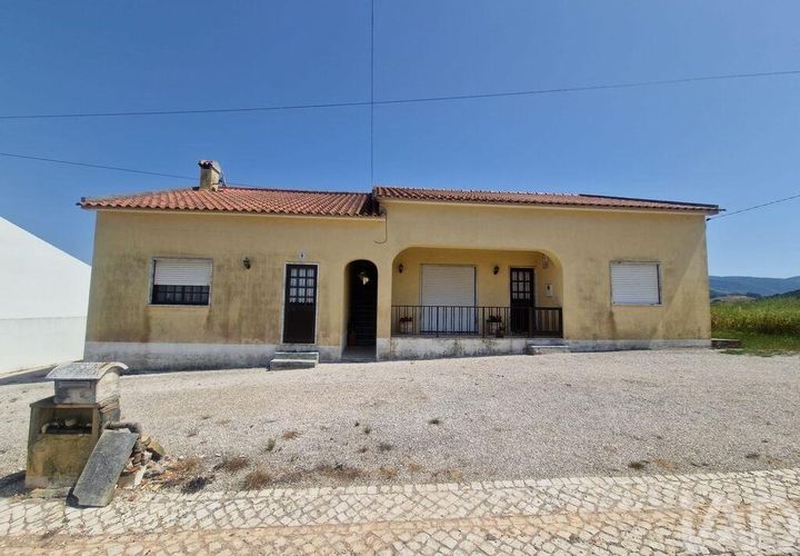 Byhus i Cadaval, Lisbon, Cadaval - € 277.000 | Ref: 857860 - foto 1