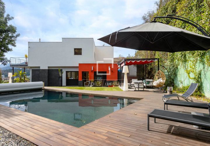 Villa i Cabrils, Barcelona, Cabrils - € 1.750.000 | Ref: MRS67339 - foto 1