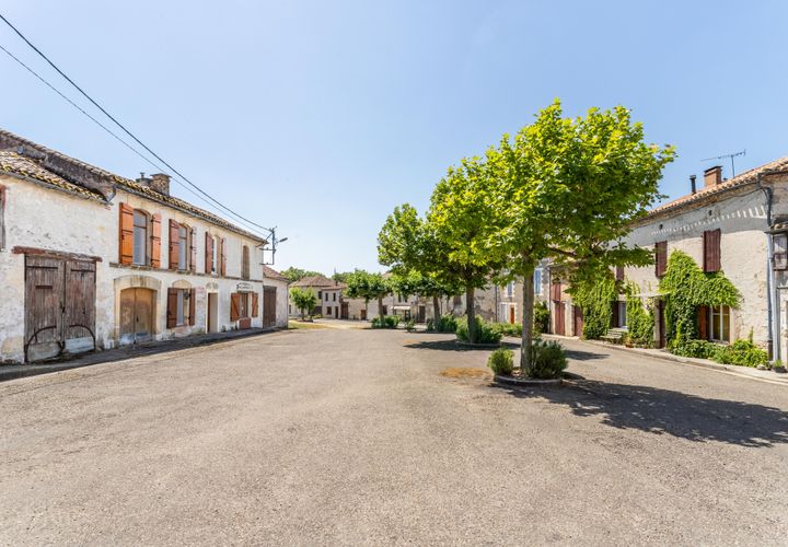 Villa a Bourg-De-Visa, Tarn-et-Garonne, Bourg-De-Visa - € 175.000 | Ref: WMC601-HM - foto 1