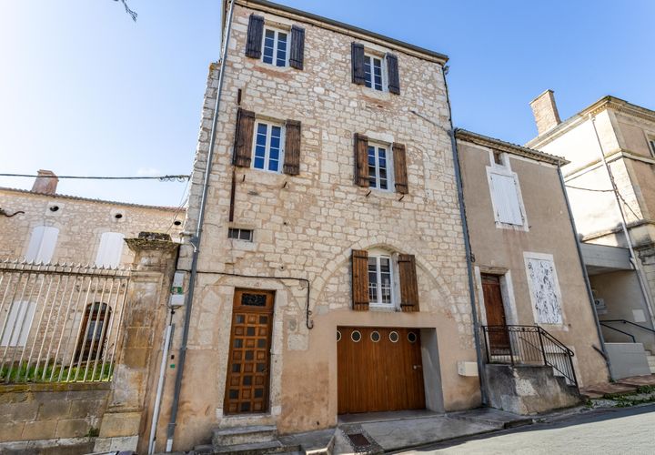 Villa in Monflanquin, Lot-et-Garonne, Monflanquin - € 208.650 | Ref: WMC691 - foto 1