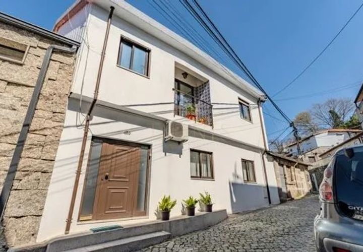 Byhus i Guimaraes, Braga, Guimaraes - € 269.000 | Ref: MOR-00001 - foto 1