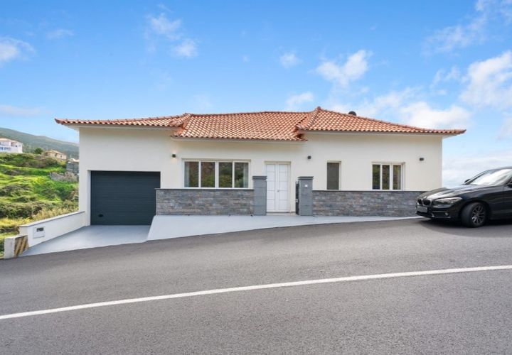Villa i Calheta, Madeira, Calheta - € 945.000 | Ref: C0216-03288 - foto 1