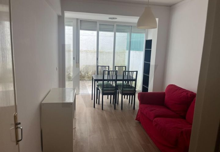 Apartament a Alges, Lisbon, Alges - € 1.150/mes | Ref: KWPT-029210 - foto 1