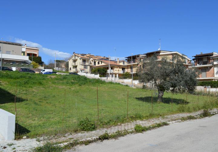 Helårsgrund i Vasto, Chieti, Vasto - € 94.000 | Ref: 358 - foto 1
