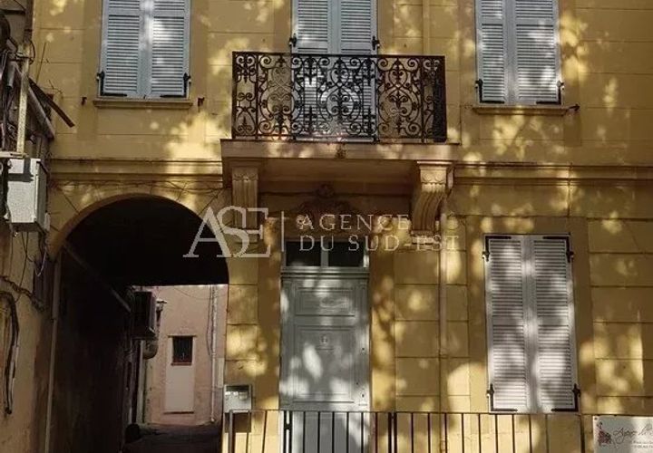 Villa a Rousset, Bouches-du-Rhone, Rousset - € 1.800/mes | Ref: 82980076 - foto 1