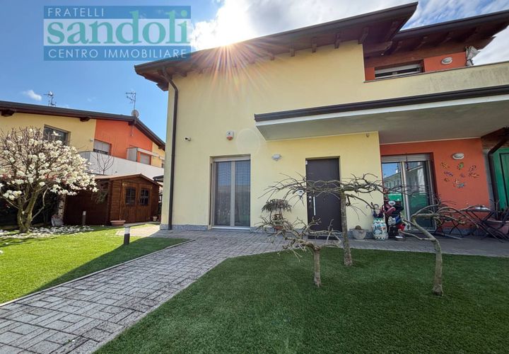 Villa a Vercelli, Vercelli, Vercelli - € 298.000 | Ref: 7978 - foto 1