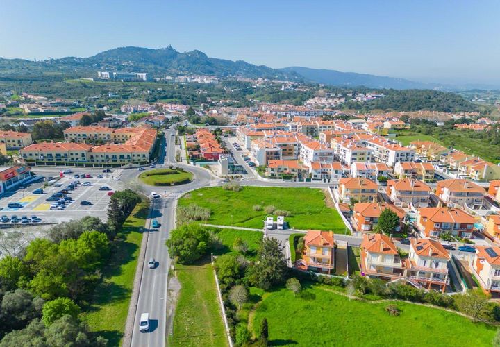 Helårsgrund i Sintra, Lisbon, Sintra - € 165.000 | Ref: 1747-02140 - foto 1
