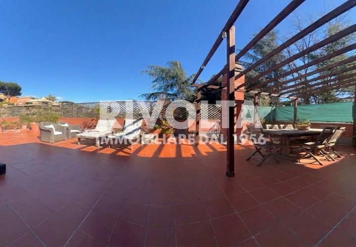 Lejlighed i Rome, Rome, Rome - € 695.000 | Ref: FRM Attico Via della Mendola - foto 1