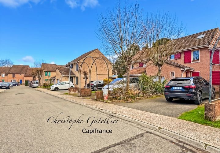 Villa i Trappes, Yvelines, Trappes - € 294.000 | Ref: 340937392846 - foto 1