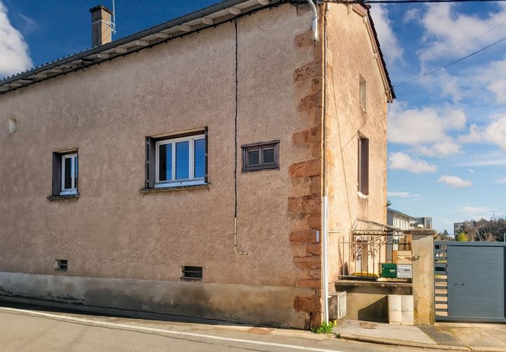 Villa i Macon, Saone-et-Loire, Macon - € 165.000 | Ref: 340936875500 - foto 1