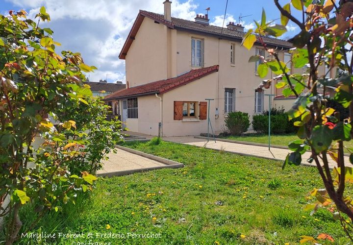 Villa a Clermont-Ferrand, Puy-de-Dome, Clermont-Ferrand - € 154.800 | Ref: 340938022347 - foto 1