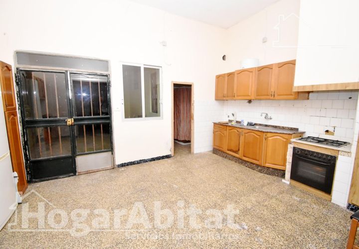 Villa i Carcaixent, Valencia, Carcaixent - € 145.000 | Ref: 074SBA145.FW-A/3716 - foto 1