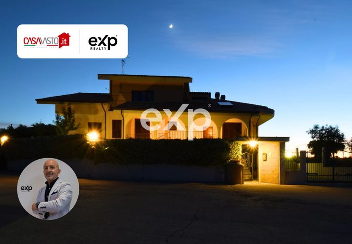 Villa a Vasto, Chieti, Vasto - € 595.000 | Ref: CL25016 - foto 1