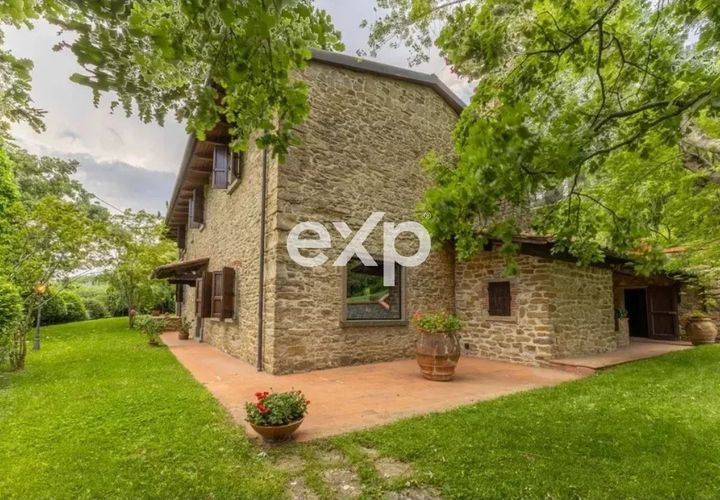Villa a Arezzo, Arezzo, Arezzo - € 1.400.000 | Ref: exp-011976 - foto 1