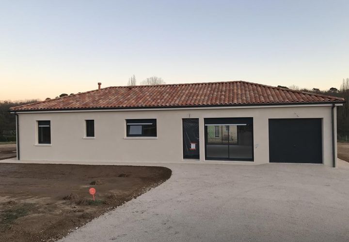 Villa i Bergerac, Dordogne, Bergerac - € 177.000 | Ref: BEJG261 - foto 1