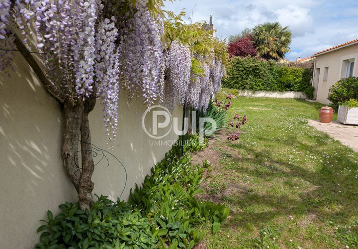 Villa i Reze, Loire-Atlantique, Reze - € 420.000 | Ref: nanf21 - foto 1
