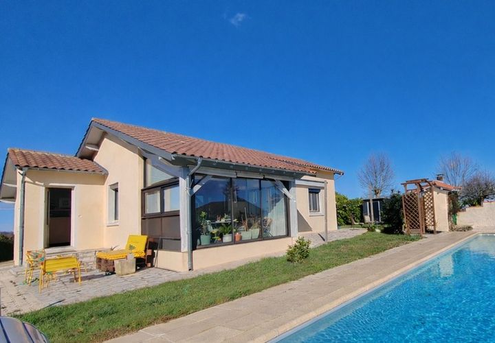Villa en Auch, Gers, Auch - € 249.000 | Ref: 830037494160 - photo 1