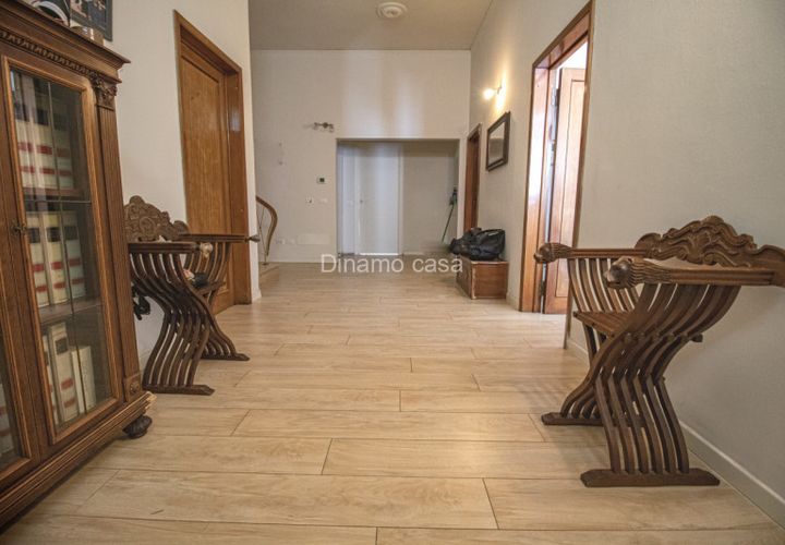 Villa a Prato, Prato, Prato - € 490.000 | Ref: MB490 - foto 1