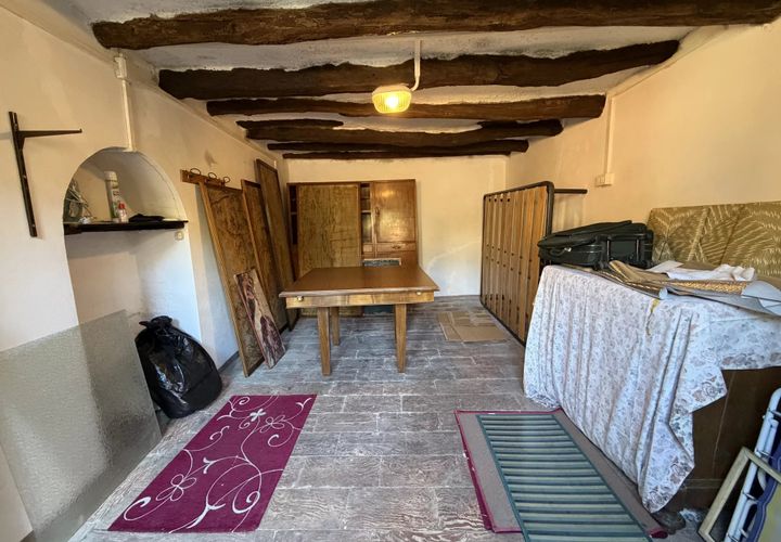 Masia a Como, Como, Como - € 99.000 | Ref: 460 - foto 1