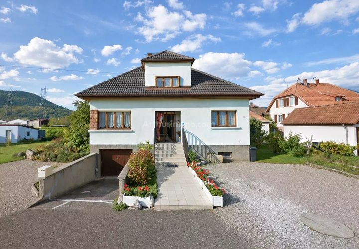 Villa a Turckheim, Haut-Rhin, Turckheim - € 350.000 | Ref: 86875967 - foto 1
