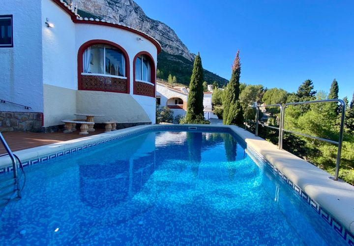 Villa a Denia, Alicante, Denia - € 460.000 | Ref: FRE-7557500 - foto 1