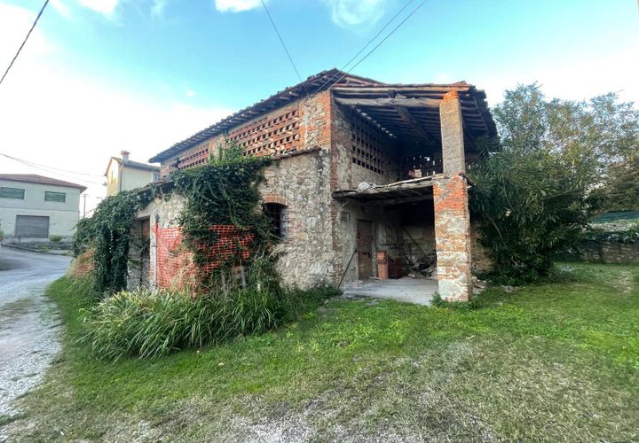 Villa i Lucca, Lucca, Lucca - € 60.000 | Ref: IA04180 - foto 1