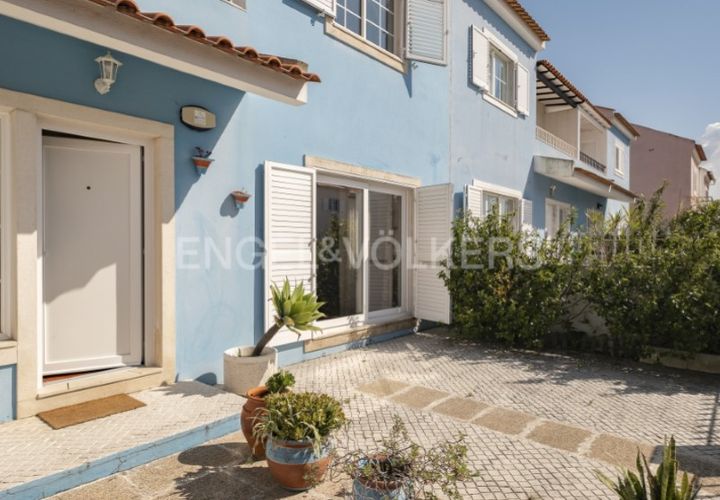 Villa a Moita, Setubal, Moita - € 460.000 | Ref: W-048X7I - foto 1