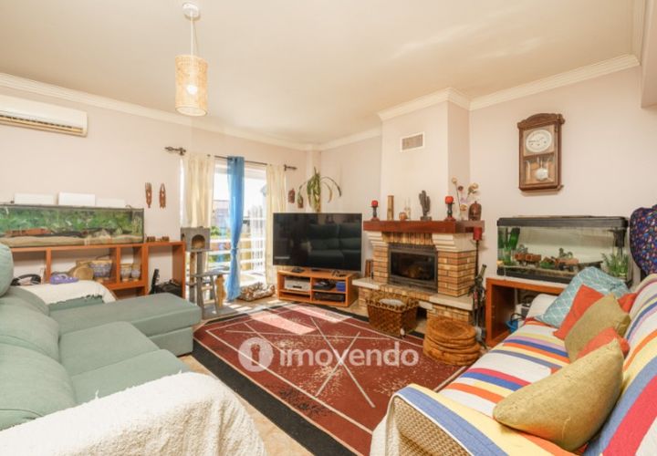 Villa i Corroios, Setubal, Corroios - € 495.000 | Ref: IMO-118979 - foto 1